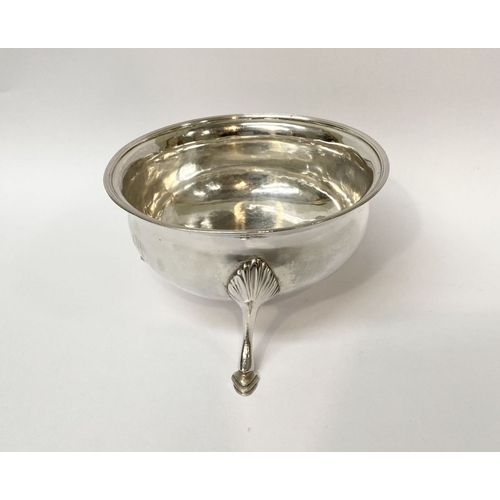 30 - AN IRISH – CORK – GEORGE III SILVER SUGAR BOWL, Hallmarked Maker 'I.W' and stamped STERLING, possibl... 