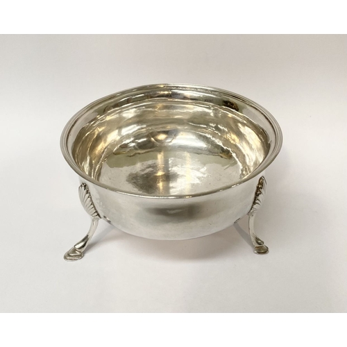 30 - AN IRISH – CORK – GEORGE III SILVER SUGAR BOWL, Hallmarked Maker 'I.W' and stamped STERLING, possibl... 