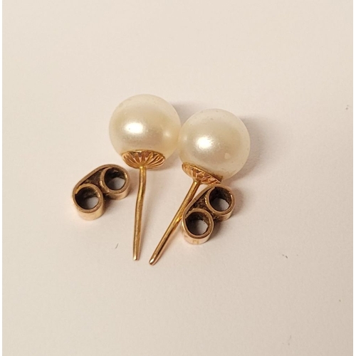 46 - A PRETTY VINTAGE PAIR OF 'CIRO' PEARL STUD EARRINGS, with 9ct yellow gold backs.