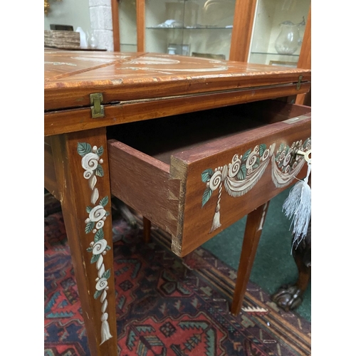 60 - AN EXCELLENT HAND-PAINTED FOLD OVER ENVELOPE CARD TABLE, with painted panels to top and floral desig... 