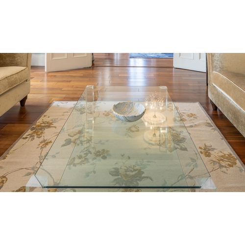 83 - A BEAUTIFUL CONTEMPORARY SARAH HILL FOR PORTA ROMANA GLASS & LUCITE COFFEE TABLE, a fantastic piece ... 