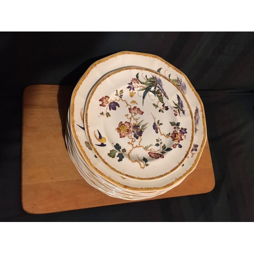 101 - A LARGE WEDGEWOOD ‘DEVON ROSE’ GEORGETOWN COLLECTION, to include a large octagonal rectangular platt... 