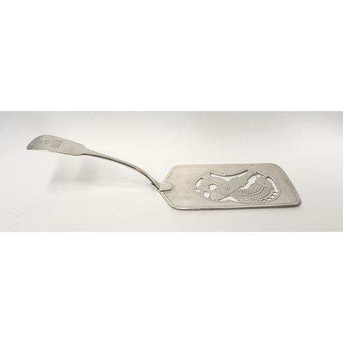 110 - A GEORGE III IRISH SILVER FISH SLICE, by Samuel Neville, Dublin, c.1813. Of plain fiddle pattern wit... 