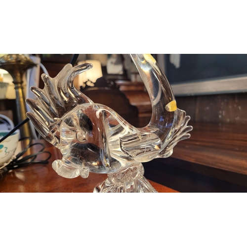 112 - A VINTAGE MURANO SIRENA FISH CRYSTAL GLASS TABLE LAMP, a lovely table lamp in the form of a fish in ... 