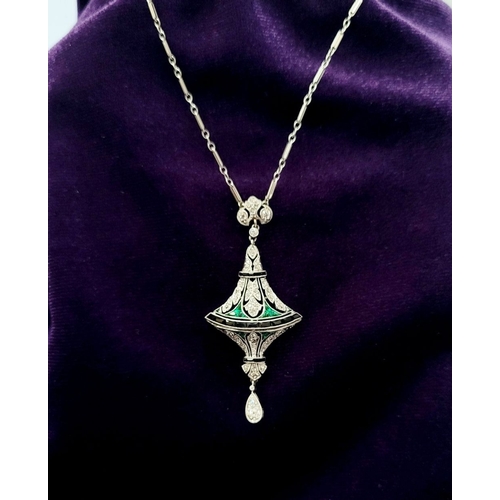 19 - A STUNNING ART DECO 14CT WHITE GOLD ONYX, EMERALD & DIAMOND PENDANT NECKLACE, pendant circa 1920 – 1... 