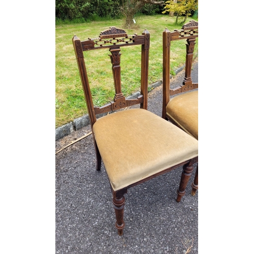 203 - A SET OF FIVE DINING ROOM CHAIRS, each with carved backs – some open work detail to the crest rails,... 