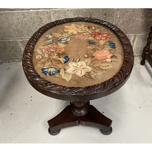 273 - AN ANTIQUE MAHGOANY NEEDLEPOINT OCCASSIONAL/LAMP TABLE, with oval floral neelepoint within glass to ... 