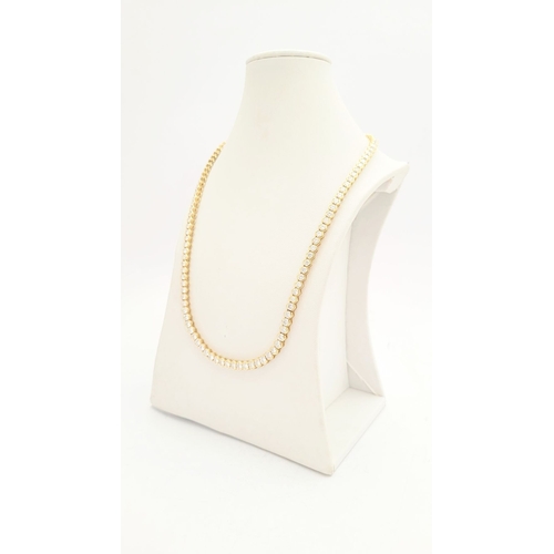 3 - A STUNNING FINELY CRAFTED 18CT YELLOW GOLD DIAMOND NECKLACE, with a total carat weight of 12cts. Eac... 