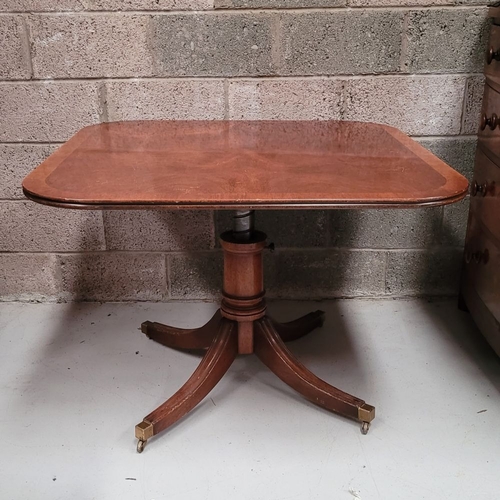 54 - A FINE & RARE LATE 19TH CENTURY IRISH MAHOGANY ADJUSTABLE (UP & DOWN) CENTRE TABLE, Circa 1880, cros... 