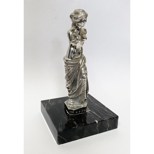 7 - AN IRISH SILVER ‘VENUS DE MILO’ SCULPTURE ON MARBLE BASE, Dublin 1973 by M H Gill. Exceptional sculp... 