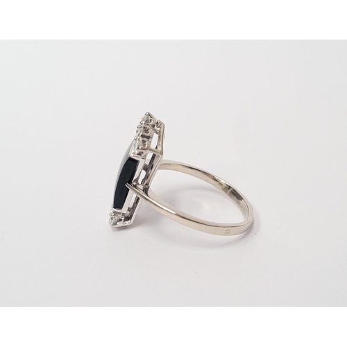 83 - A RARE 18CT GOLD ONYX & DIAMOND RING, set with beautiful sparkling brilliant cut diamonds; approxima... 