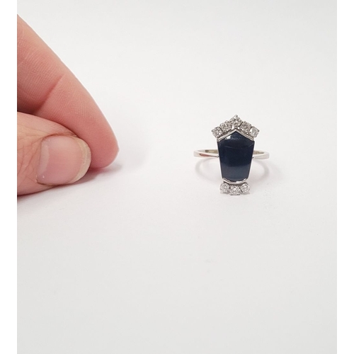 83 - A RARE 18CT GOLD ONYX & DIAMOND RING, set with beautiful sparkling brilliant cut diamonds; approxima... 