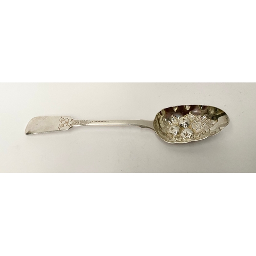 77 - A GEORGE IV DECORATIVE SILVER SERVING SPOON, with embossed berry motif to bowl with scalloped rim, a... 