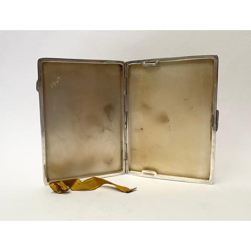 99 - A FINE SILVER CIGARETTE CASE, by Harman Brothers, Spencer Street, Birmingham c.1946. With engine tur... 