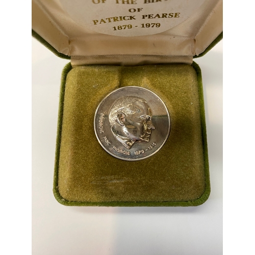 221 - A COMMEMORATIVE PATRICK PEARCE IRISH SILVER MEDALLION, featuring embossed Patrick Pearce bust on obv... 