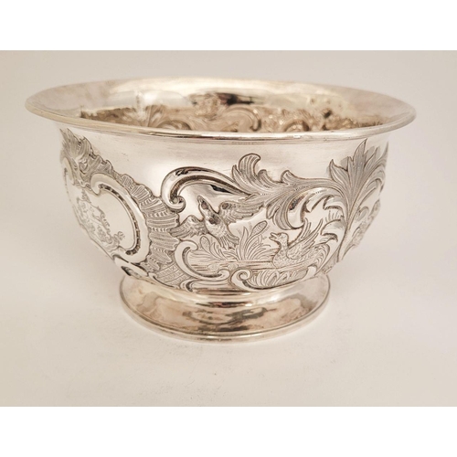 28 - A VERY FINELY CRAFTED MID 19TH CENTURY IRISH SILVER CENTRE BOWL, decorated with beautiful chased det... 