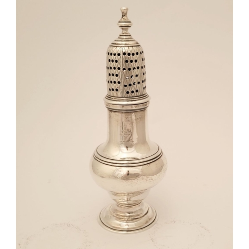 11 - A VERY FINE LATE 18TH CENTURY IRISH SILVER CRUET SET, complete with 2 cut glass bottles, a large sif... 