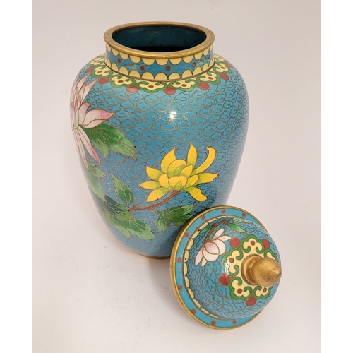 27 - A VERY GOOD VINTAGE LIDDED CLOISSONÉ JAR, decorated with beautiful floral & bird design, blue to the... 