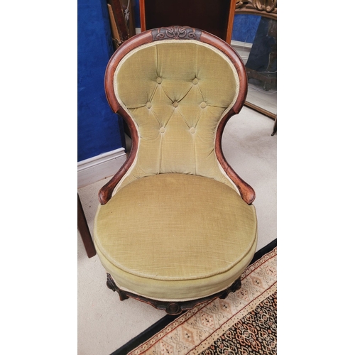 31 - A GOOD QUALITY LOW RISE LATE 19TH CENTURY NURSING / DRESSING ROOM CHAIR, with a shaped reclining but... 