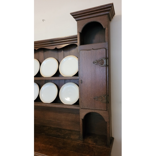 30 - AN 18TH CENTURY OAK WELSH DRESSER – this is a wonderful example of this piece of furniture, to the b... 