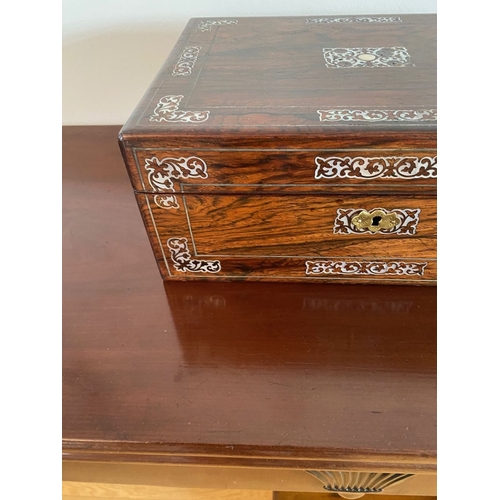 25 - A VICTORIAN ROSEWOOD MOTHER OF PEARL INLAID JEWELLERY BOX, with beautiful inlay to top and sides, op... 