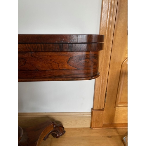 5 - A GOOD QUALITY WILLIAM IV ROSEWOOD CARD TABLE, with excellent original colour, the top with rounded ... 