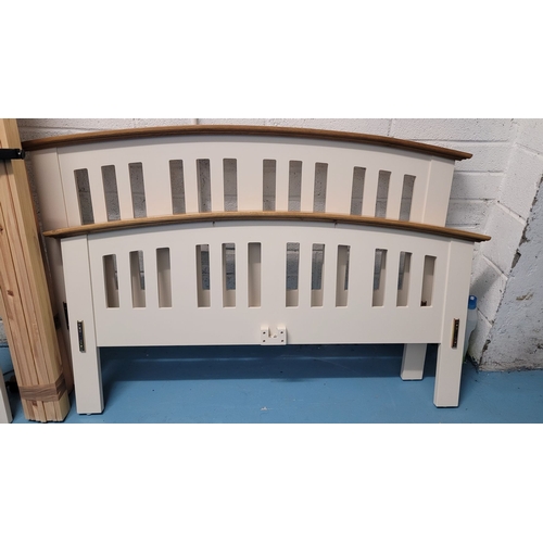 58 - A VERY GOOD QUALITY OAK & PAINTED WOOD BED, with curved head board & foot board having open slat det... 