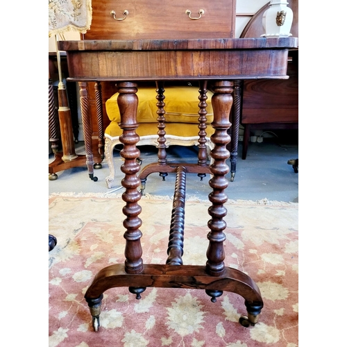 76 - A GOOD QUALITY ROSEWOOD BOBBIN TURNED SOFA TABLE – HALL TABLE, the top with rounded corners rests up... 