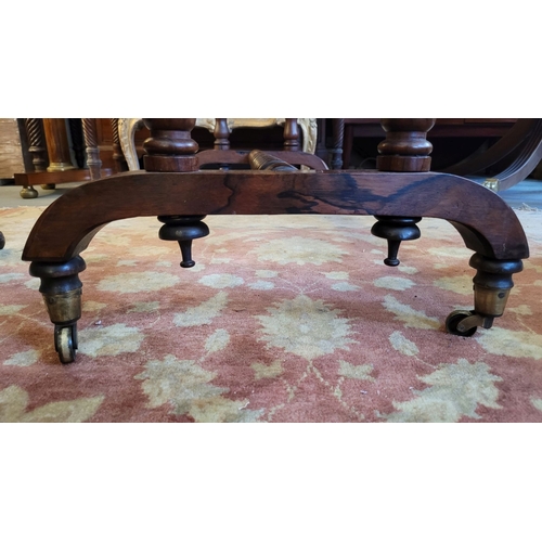 76 - A GOOD QUALITY ROSEWOOD BOBBIN TURNED SOFA TABLE – HALL TABLE, the top with rounded corners rests up... 