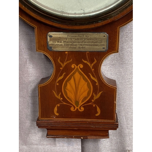 113 - AN EARLY 20TH CENTURY EDWARDIAN MAHOGANY & SATINWOOD INLAID BAROMETER, J. Taylor Bridlesmith Gate, N... 