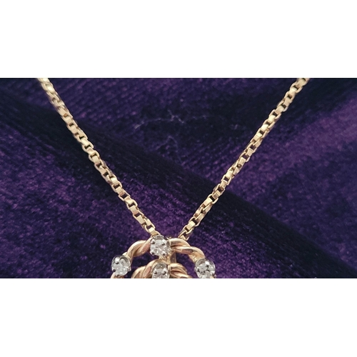 4 - A FANTASTIC YELLOW GOLD EMERALD & DIAMOND ANTIQUE PENDANT NECKLACE, the pendant is really beautiful;... 