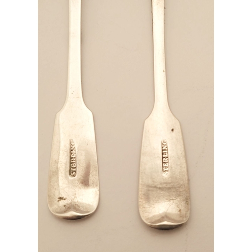 47 - A PAIR OF EARLY 19TH CENTURY IRISH – CORK – SILVER TEASPOONS, circa 1810 of fiddle shape; the tips e... 