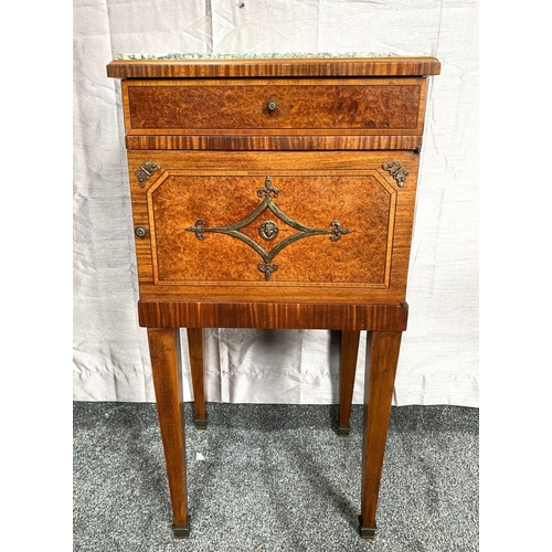 6 - A FINELY CRAFTED WALNUT INLAID BRASS MOUNTED MARBLE TOPPED CABINET, to the front a single drawer ove... 