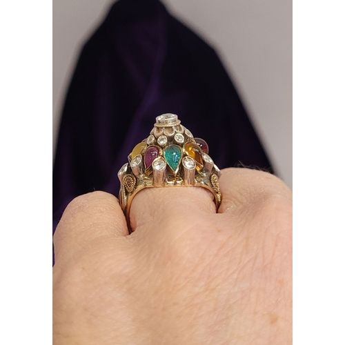 23 - A FANTASTIC VINTAGE 14CT GOLD ‘PRINCESS’ COCKTAIL RING, a really eye-catching vintage ring mid-20th ... 