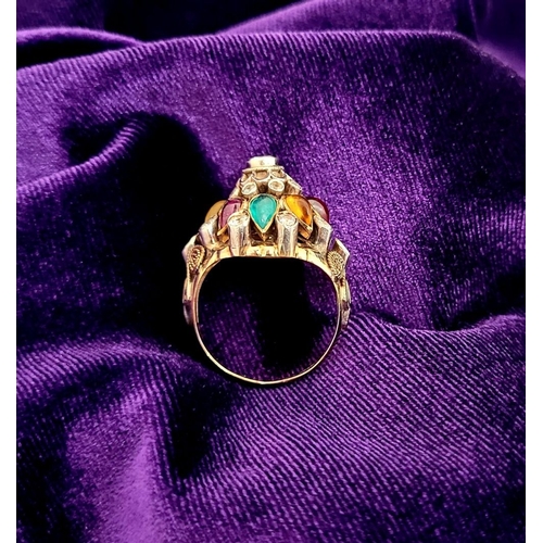 23 - A FANTASTIC VINTAGE 14CT GOLD ‘PRINCESS’ COCKTAIL RING, a really eye-catching vintage ring mid-20th ... 