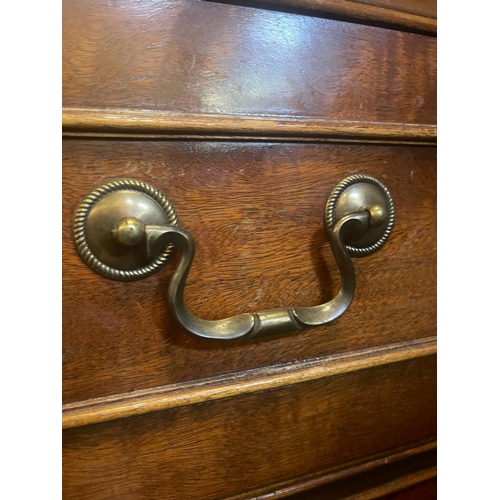 29 - AN EXCELLENT MAHOGANY BREAK FRONT SECRETAIRE BOOKCASE, with swan neck pediment over cornice above fo... 