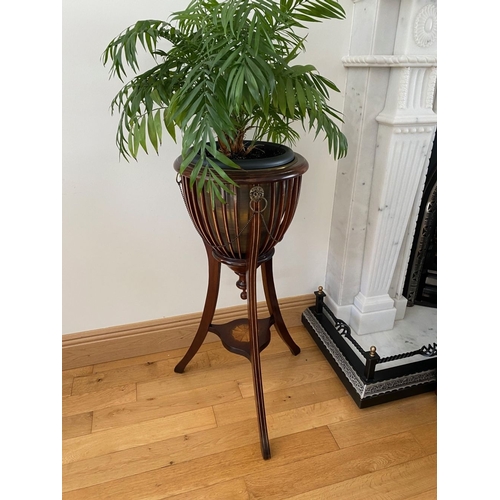 33 - A VERY FINE MAHOGANY INLAID REGENCY STYLE BASKET JARDINIERE STAND, with a liner, the slated tapered ... 