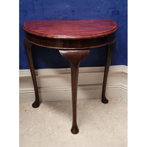 50 - A GOOD QUALITY NEATLY SIZED DEMI-LUNE MAHOGANY TABLE, lovely size, ideal for any space in your home.... 