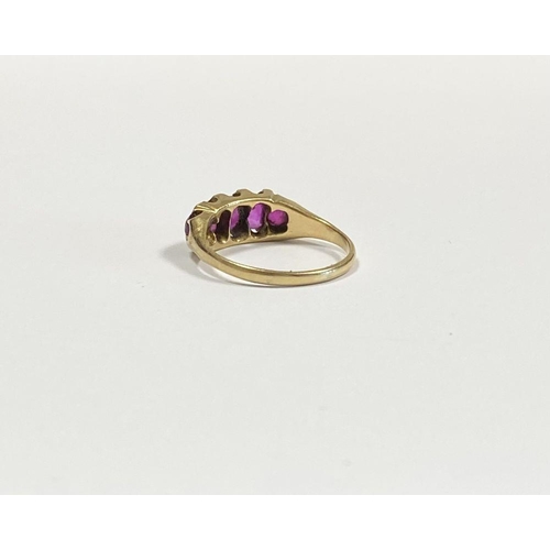 10 - A STRIKING 18CT YELLOW GOLD FIVE STONE RUBY RING, with five oval cut rubies graduating in size from ... 