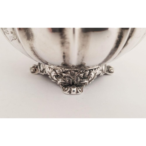 124 - A VERY GOOD  WILLIAM IV SILVER CREAM JUG, a beautifully decorated piece. Dating from 1834, created i... 