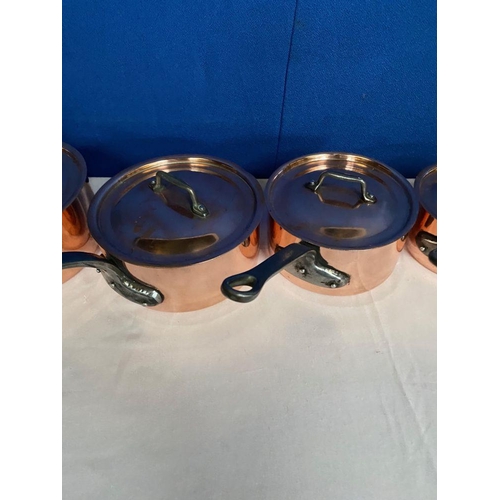 147 - A GOOD SET OF FIVE FRENCH MADE HEAVY COPPER SAUCEPANS, with covers, graduating in size. Reading ‘Hav... 