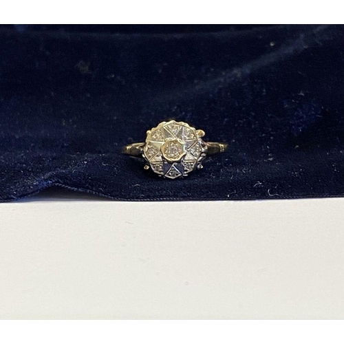 17 - A STRIKING 18CT YELLOW GOLD ART DECO STYLE DIAMOND CLUSTER RING, with central round cut diamond in i... 