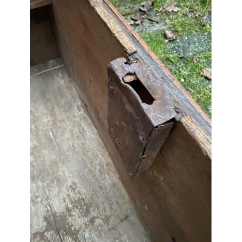 173 - AN 18TH CENTURY DOME TOPPED OAK CHEST/TRUNK, nice dome top with handles to sides and metal fittings.... 