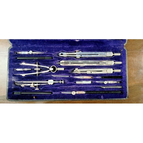 207 - A CASED ORIGINAL LOTTER FN9 DRAFTING SET, in leather case with velvet lining, includes various instr... 