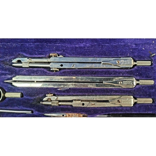 207 - A CASED ORIGINAL LOTTER FN9 DRAFTING SET, in leather case with velvet lining, includes various instr... 