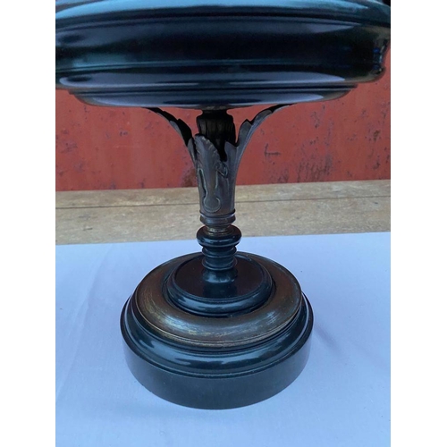 31 - A GOOD PAIR OF CLASSICAL BRONZE & MARBLE TAZZA STANDS, black marble carved bowls and circular base w... 