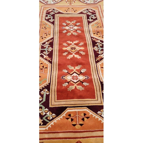 47 - AN EXCELLENT QUALITY TURKISH MILAS RUG, hand knotted with beautiful vegetable dyed yarn, this rug wo... 