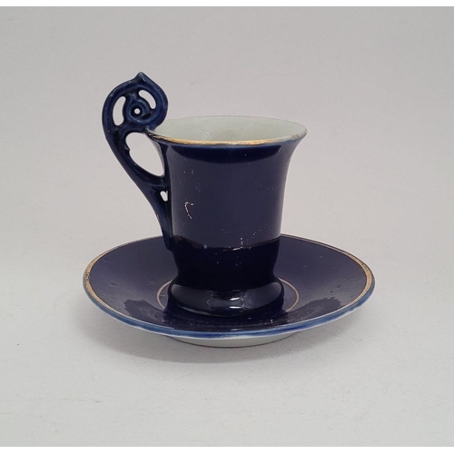 75 - A COLLECTION OF GOOD QUALITY COLLECTABLE FINE PORCELAIN: includes, (i) a cobalt blue coffee cup & sa... 