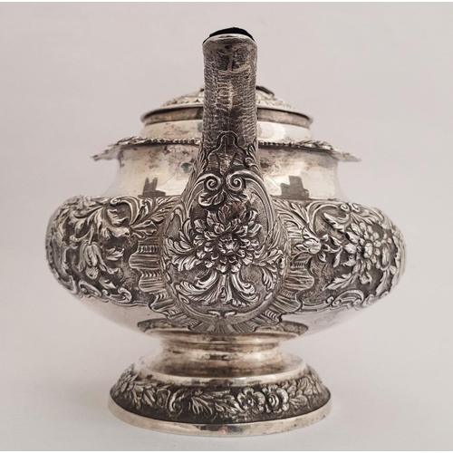 83 - AN EXCEPTIONAL IRISH, CORK, WILLIAM IV, SILVER TEA SERVICE, including a large tea pot, jug & sugar b... 