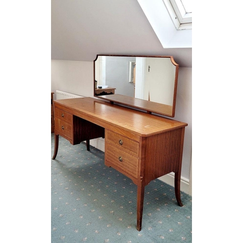 93 - A MID 20TH CENTURY INLAID FIDDLE MAHOGANY DRESSING TABLE, with mirror. The Mirror is raised up on a ... 